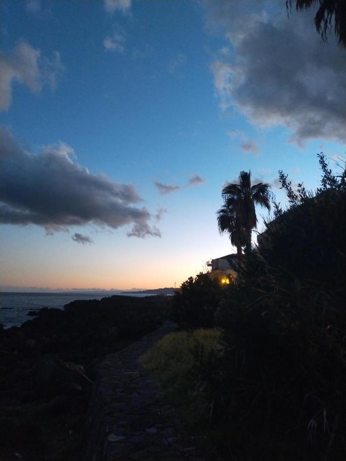 B&B La Spiaggetta Di Stazzo Acireale Exterior photo